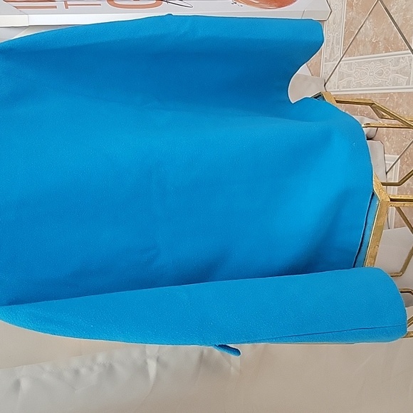 Medium wool cape - Picture 4 of 4